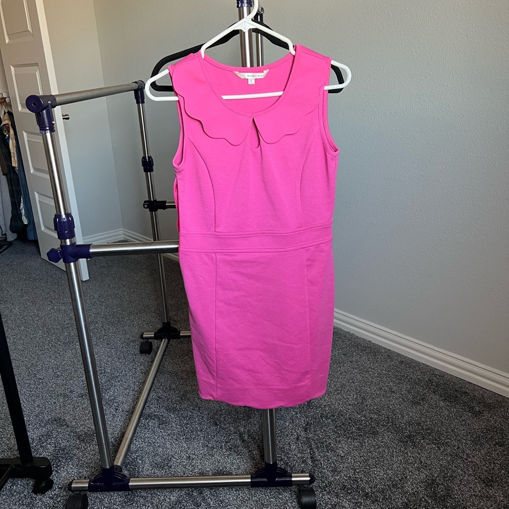 banana baby mini dress，petal collar